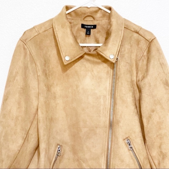 NWT Torrid Woman Brown Suede Moto Jacket Size 2 - Picture 2 of 12